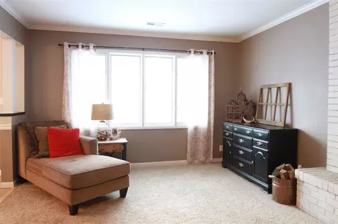 316 Progress Ave, Waterloo, IA 50701 photo 14