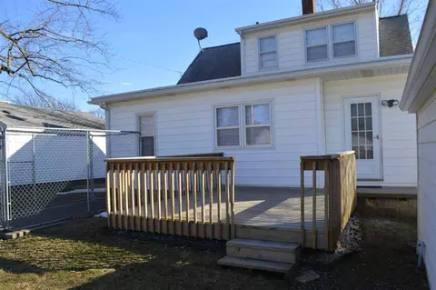 1445 E Mitchell Ave, Waterloo, IA 50702 photo 9