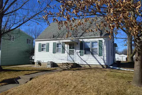 1445 E Mitchell Ave, Waterloo, IA 50702 photo 10