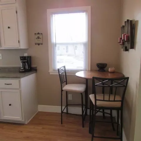 219 Bertch, Waterloo, IA 50702 photo 4