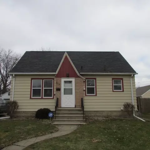 219 Bertch, Waterloo, IA 50702 photo 1