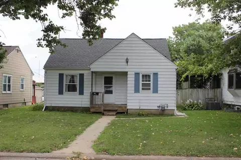 609 Wallgate Ave, Waterloo, IA 50701 photo 1