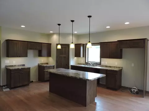 1311 Division St, Decorah, IA 52101 photo 2