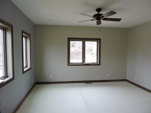 1311 Division St, Decorah, IA 52101 photo 5