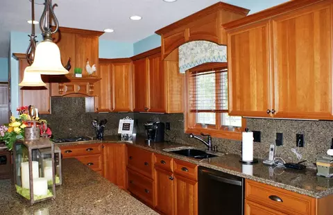 3109 Pendleton Dr, Cedar Falls, IA 50613 photo 3