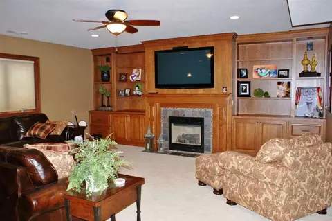 3109 Pendleton Dr, Cedar Falls, IA 50613 photo 7