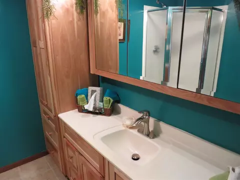 3935 Memory Ln, Waterloo, IA 50702 photo 16