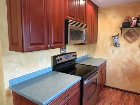 3935 Memory Ln, Waterloo, IA 50702 photo 8