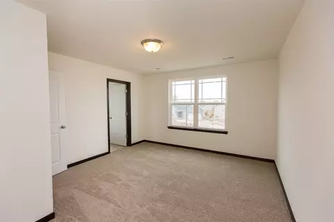 1113 Sandpiper Ct, Waterloo, IA 50701 photo 14