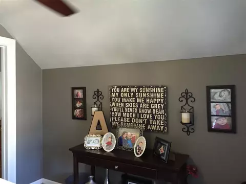 146 Forest Ave, Waterloo, IA 50702 photo 5