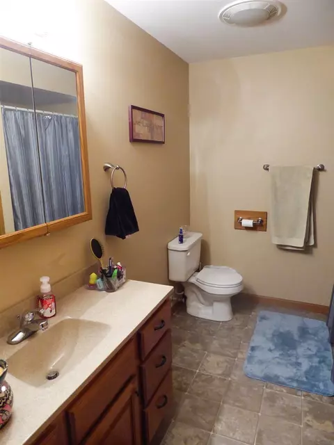711 E Mark, Shell Rock, IA 50670 photo 16