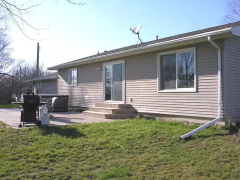 202 E Main St, Mitchell, IA 50461 photo 4