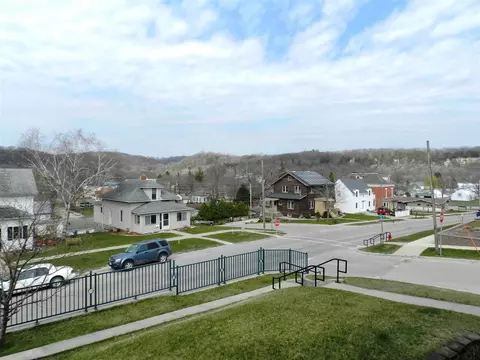 609 E Broadway St, Decorah, IA 52101 photo 20
