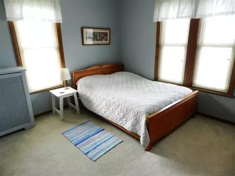 609 E Broadway St, Decorah, IA 52101 photo 14