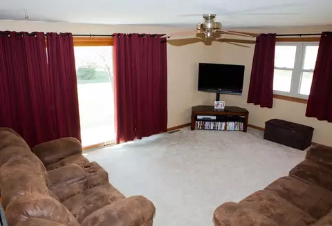 408 N Plainview, Shell Rock, IA 50670 photo 9