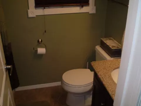 119 S Hackett Rd, Waterloo, IA 50701 photo 13