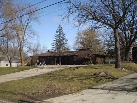 119 S Hackett Rd, Waterloo, IA 50701 photo 3