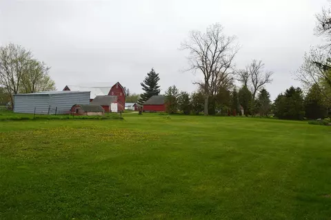 5517 E Gresham Rd, Dunkerton, IA 50626 photo 10
