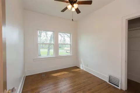120 Letsch Rd, Waterloo, IA 50701 photo 10