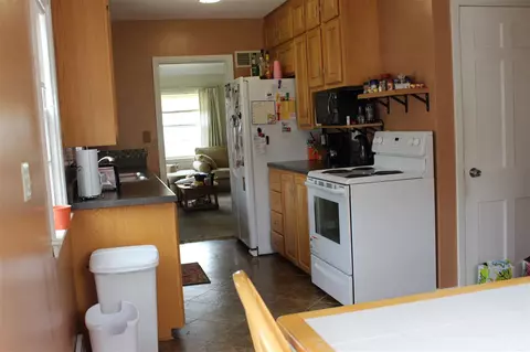 3322 NE Ave, Cedar Rapids, IA 52402 photo 5
