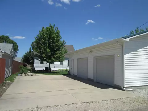 1722 Bertch Ave, Waterloo, IA 50702 photo 12