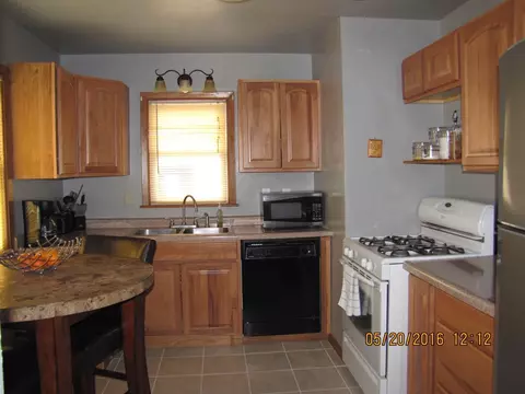 1254 Sheerer Ave, Waterloo, IA 50701 photo 3