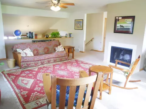 4544 Hoff Rd, Waterloo, IA 50701 photo 3