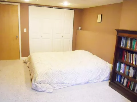 4544 Hoff Rd, Waterloo, IA 50701 photo 14