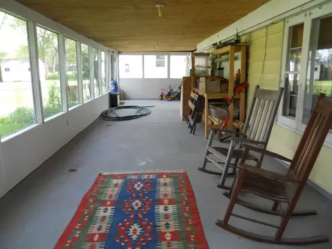4544 Hoff Rd, Waterloo, IA 50701 photo 17