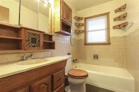 1902 Cornwall Ave, Waterloo, IA 50702 photo 8