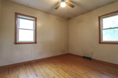 1902 Cornwall Ave, Waterloo, IA 50702 photo 6
