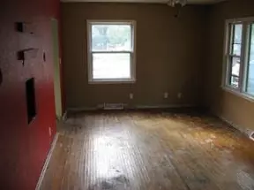 1746 E Mitchell Ave, Waterloo, IA 50702 photo 9