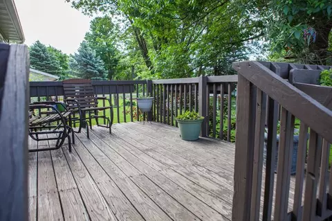 310 E Mindy, Shell Rock, IA 50670 photo 3