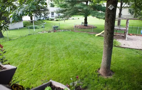 310 E Mindy, Shell Rock, IA 50670 photo 4