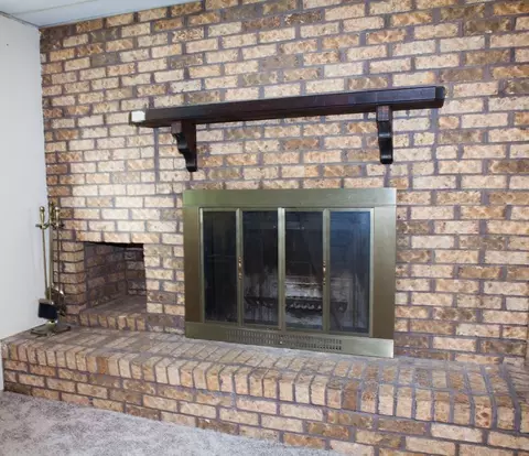 310 E Mindy, Shell Rock, IA 50670 photo 16