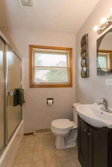 231 Elder St, Dike, IA 50624 photo 10