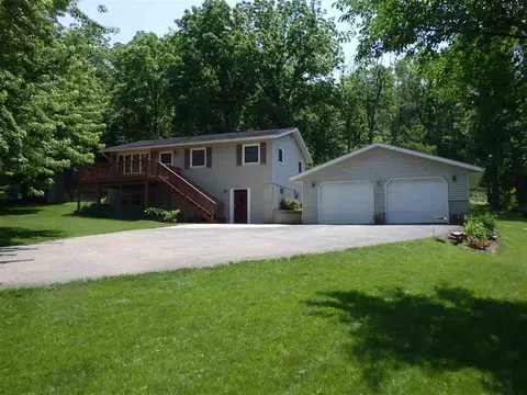 1675 Panoramic Rd, Decorah, IA 52101 photo 1