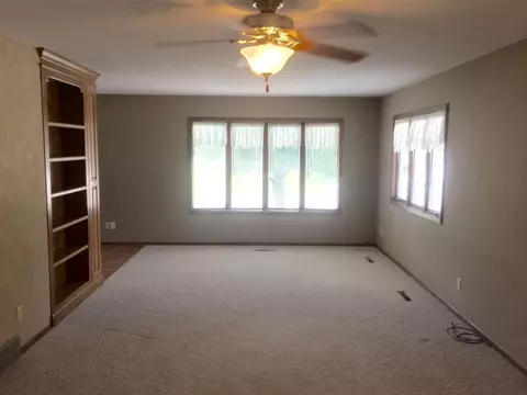 432 Elder St, Dike, IA 50624 photo 7