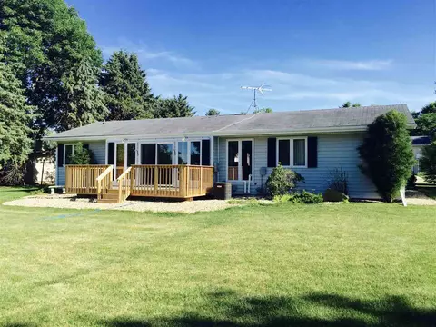 106 Duesenberg Dr, Conrad, IA 50621 photo 6