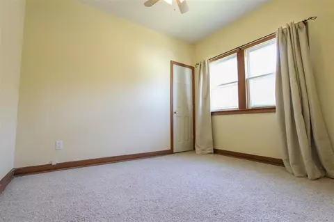 802 Marsh St, Waterloo, IA 50701 photo 12