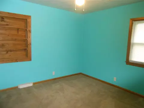 1908 Bourland Ave, Waterloo, IA 50702 photo 13