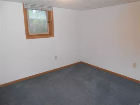 1908 Bourland Ave, Waterloo, IA 50702 photo 16