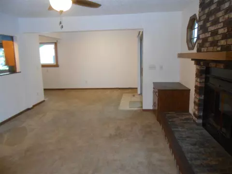 1908 Bourland Ave, Waterloo, IA 50702 photo 4