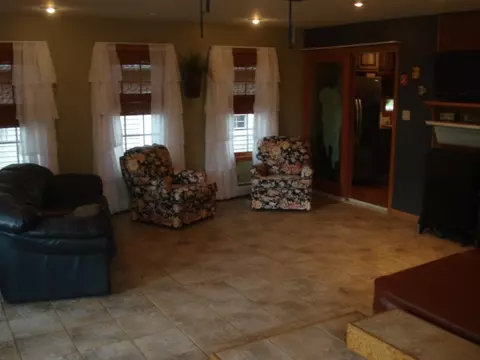 429 E State St, Dike, IA 50624 photo 12
