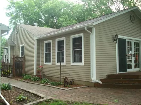 429 E State St, Dike, IA 50624 photo 16