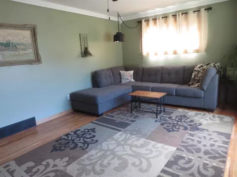 1851 E Mitchell, Waterloo, IA 50702 photo 3