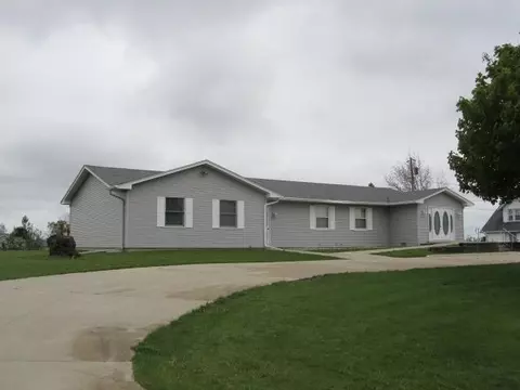 112 4th St, Garwin, IA 50632 photo 1