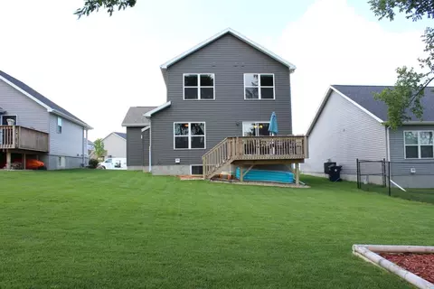4147 Mockingbird Ln, Waterloo, IA 50702 photo 4