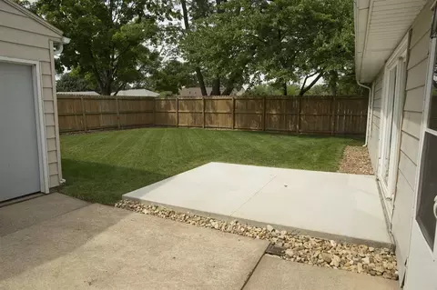 1858 Patton Ave, Waterloo, IA 50701 photo 13