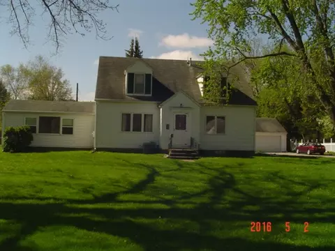 132 Cornwall, Waterloo, IA 50702 photo 1